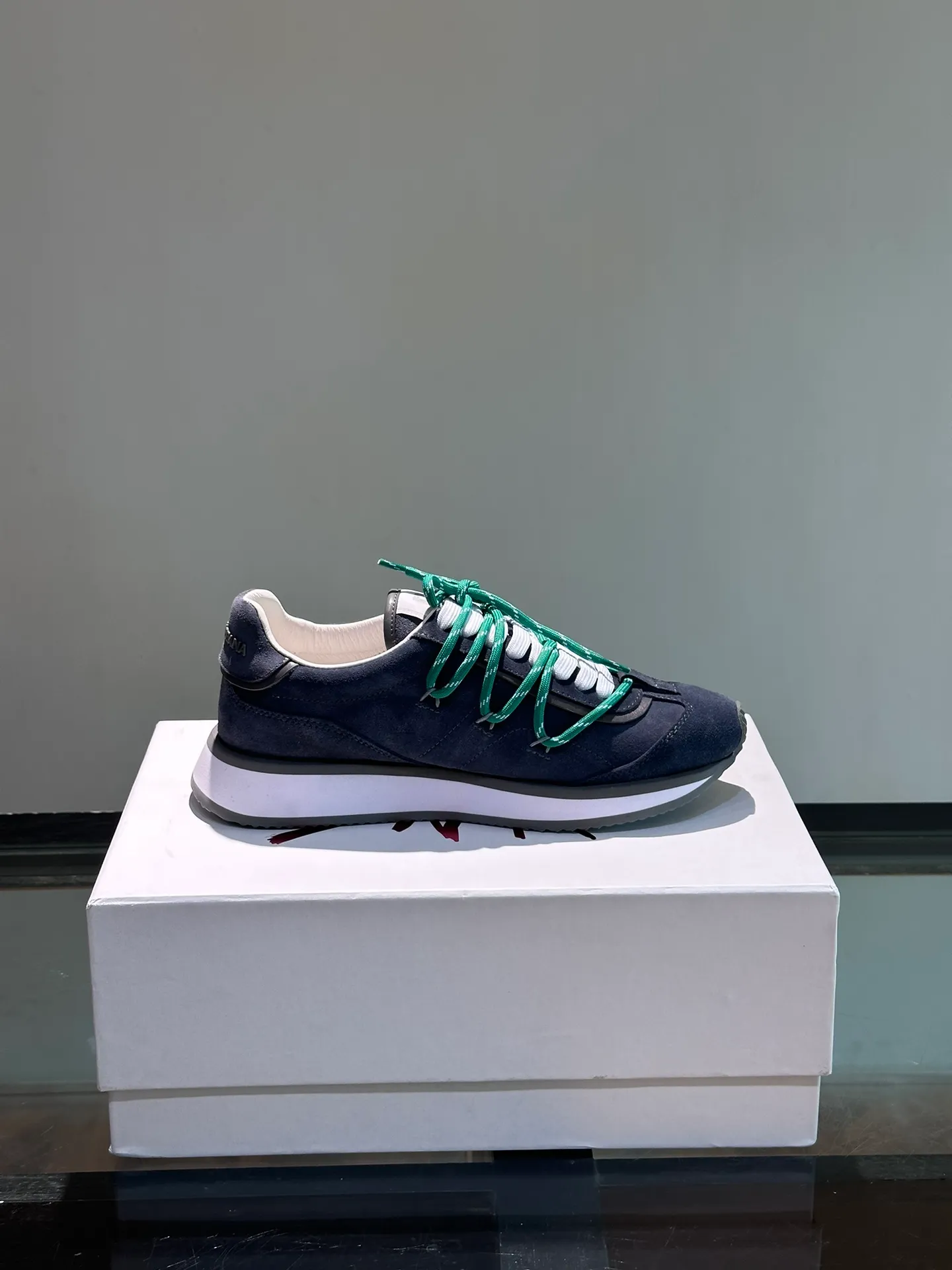 Men's shoes 💰p460 "DG" new men's casual sports shoes! The contrasting color design is eye-catching, fashionable and versatile, and can add luster to various looks. The exquisite design with unique dynamic vitality and modern atmosphere shows modern elegance. Size: 38-44 (45 customized)